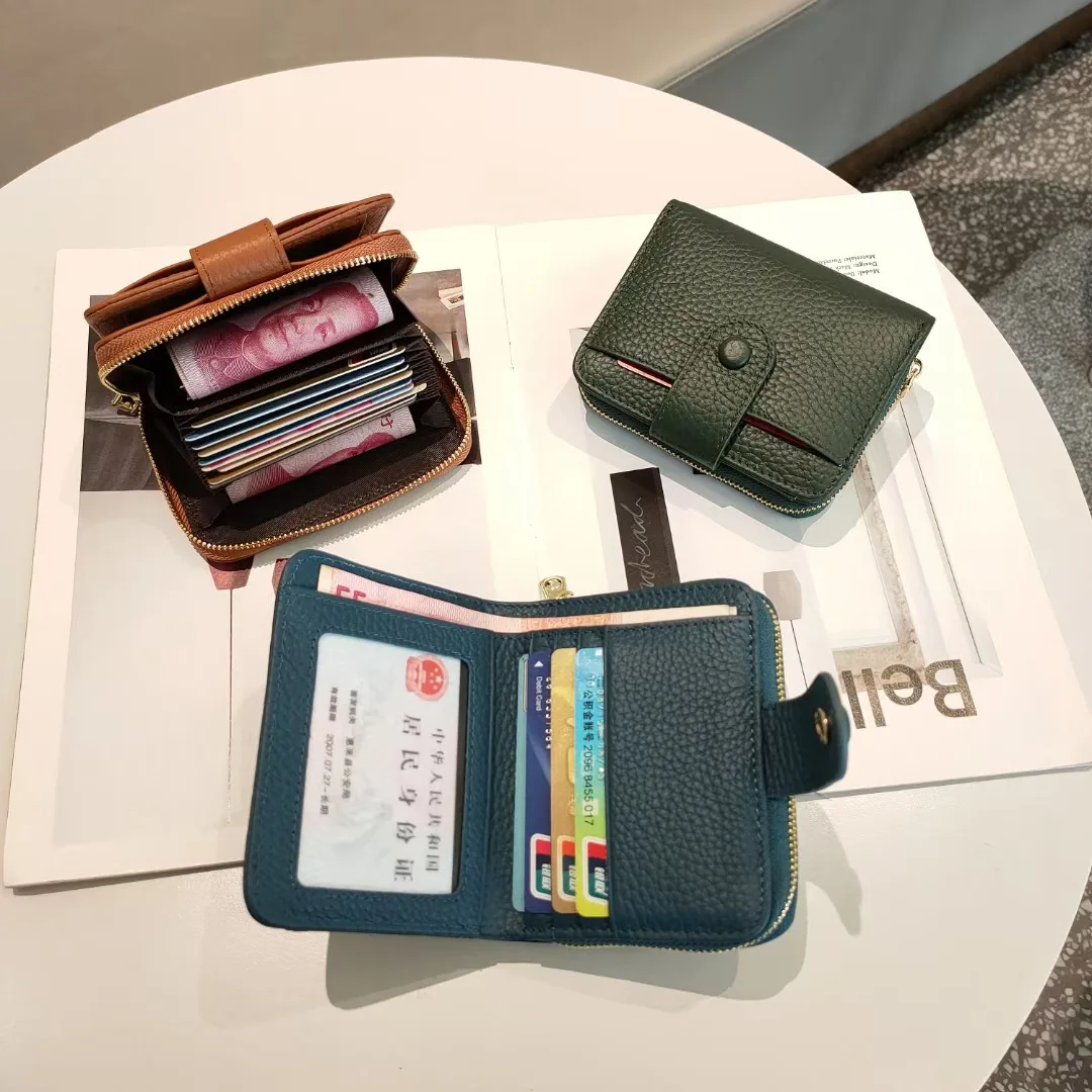 Women Small Short Wallet Genuine Cow Leather Ladies Purse Korea Fashion Zipper Card Holder 
Women Small Short Wallet Genuine Cow Leather Ladies Purse Korea Fashion Zipper Card Holder