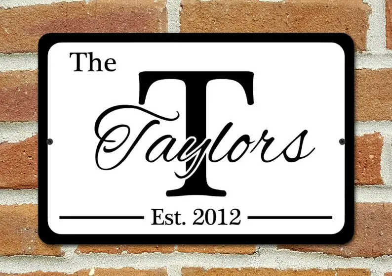 Personalized Family Name Sign Aluminum Metal 12" x 8" Plaque - Indoor/Outdoor Use - Variety of Color Choices Available
Personalized Family Name Sign Aluminum Metal 12" x 8" Plaque - Indoor/Outdoor Use - Variety of Color Choices Available