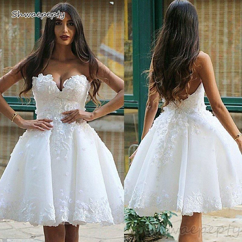 Vintage Short Garden Wedding Dresses Sweetheart Neck Sleeveless Gorgeous Bridal Gowns Summer Beach A Line Robe de mariée
Vintage Short Garden Wedding Dresses Sweetheart Neck Sleeveless Gorgeous Bridal Gowns Summer Beach A Line Robe de mariée