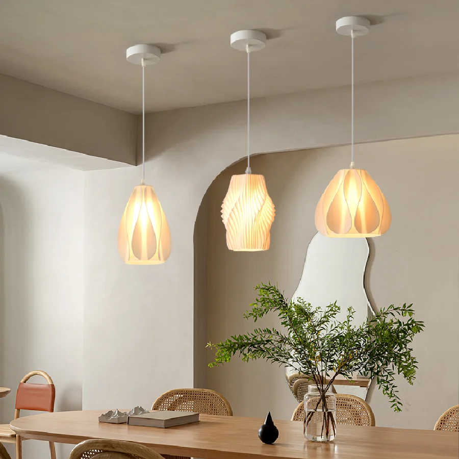 Modern Bedroom bedside chandelier restaurant bar chandelier lamps for dining room pendant lighting lamps for living room table 
Modern Bedroom bedside chandelier restaurant bar chandelier lamps for dining room pendant lighting lamps for living room table