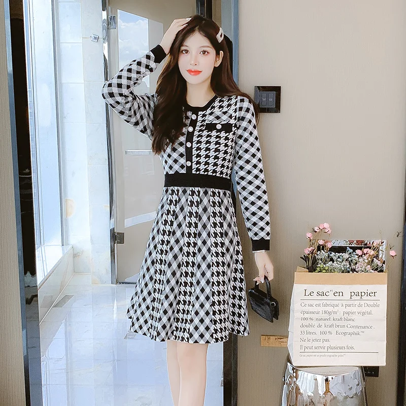 Женское трикотажное платье в стиле «гусиные лапки», облегающее небольшое Очаровательное платье с круглым вырезом в стиле ретро, модель G010 н... 
Женское трикотажное платье в стиле «гусиные лапки», облегающее небольшое Очаровательное платье с круглым вырезом в стиле ретро, модель G010 н...