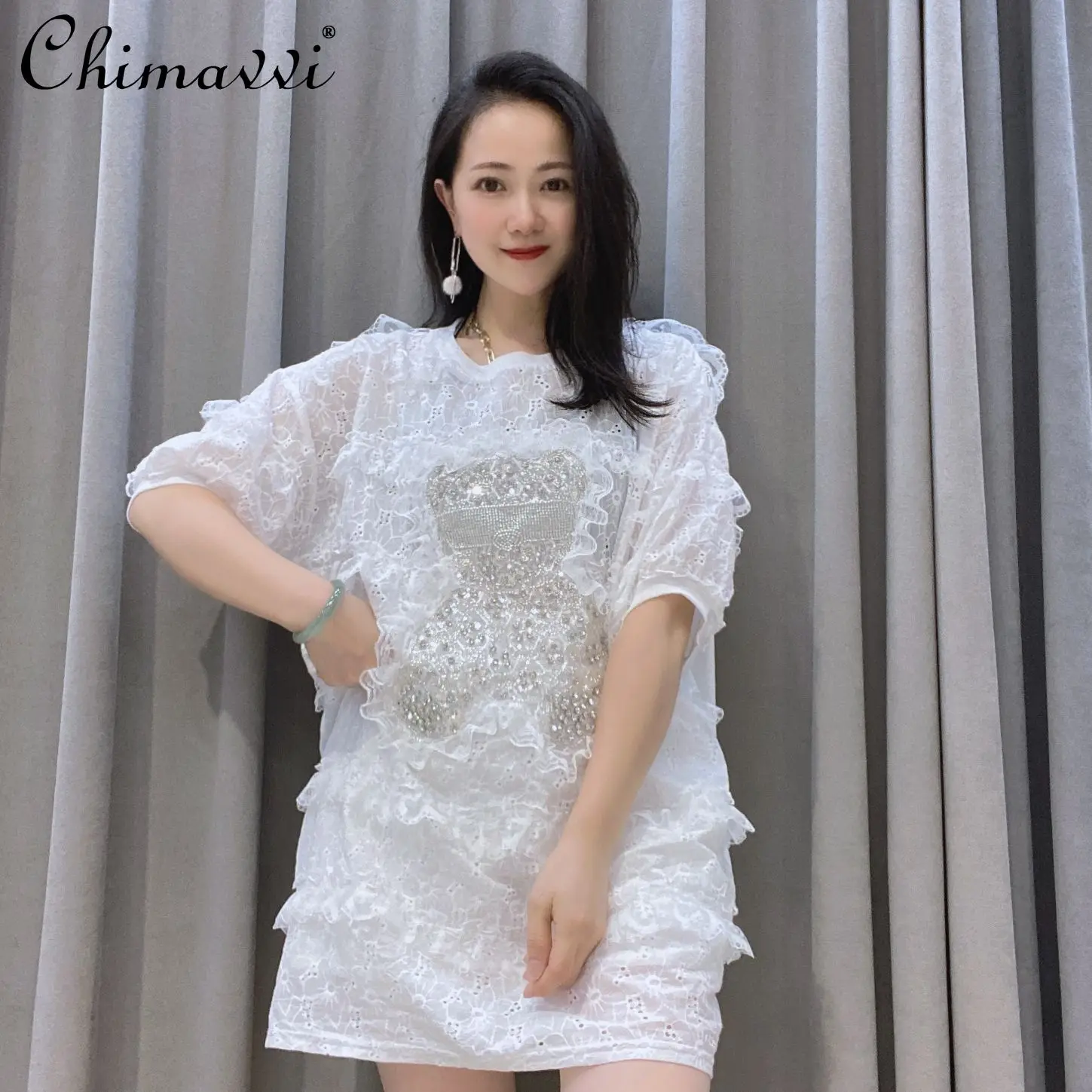 2022 Summer Fashion Mid-Length Women's Top European Style Embroidered Lace Stitching Heavy Handmade Diomand Mid-Length Tshirts
2022 Summer Fashion Mid-Length Women's Top European Style Embroidered Lace Stitching Heavy Handmade Diomand Mid-Length Tshirts