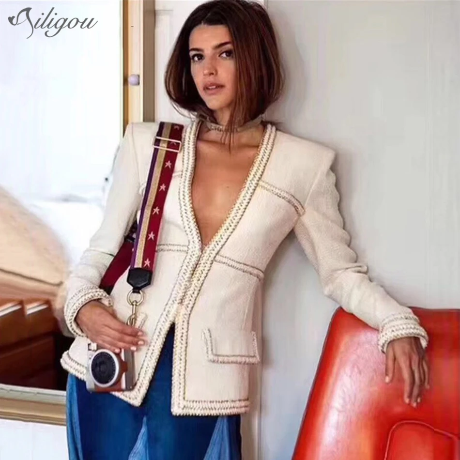 Ailigou Autumn Coat Female 2022 Elegant Slim Long-Sleeved Coat Female Phnom Penh Sexy V-Neck Formal Button Tweed Coat White
Ailigou Autumn Coat Female 2022 Elegant Slim Long-Sleeved Coat Female Phnom Penh Sexy V-Neck Formal Button Tweed Coat White