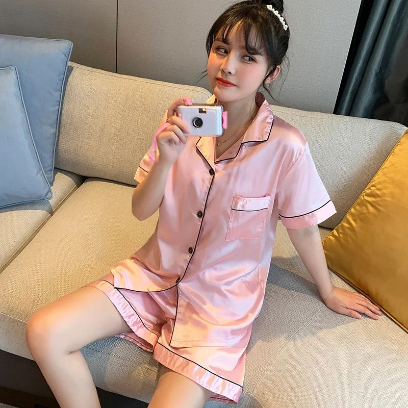 1 Women's ice thin summer short-sleeved pajamas, students' large cute home clothes, two-piece suit, spring and autumn, summer
1 Women's ice thin summer short-sleeved pajamas, students' large cute home clothes, two-piece suit, spring and autumn, summer