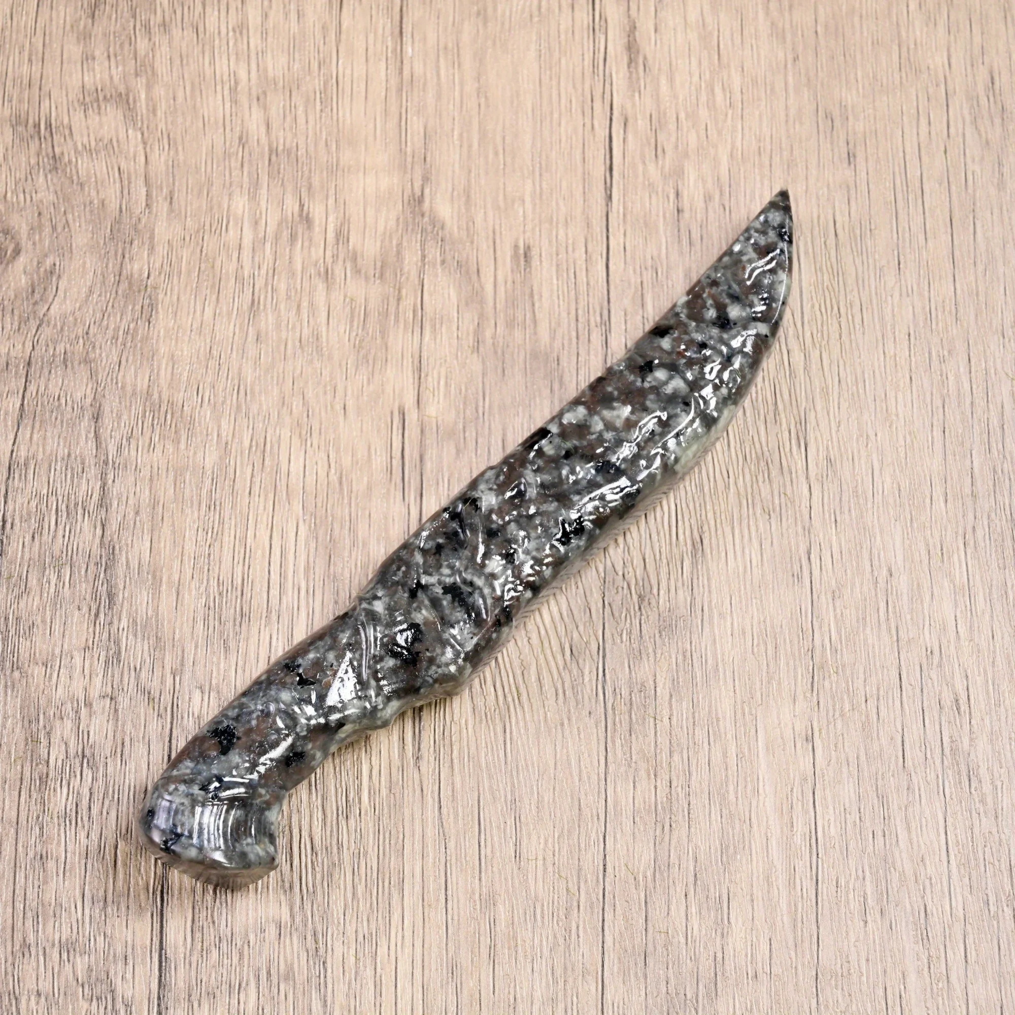 Нож из обсидиана/йопелита CrystalHola
Нож из обсидиана/йопелита CrystalHola