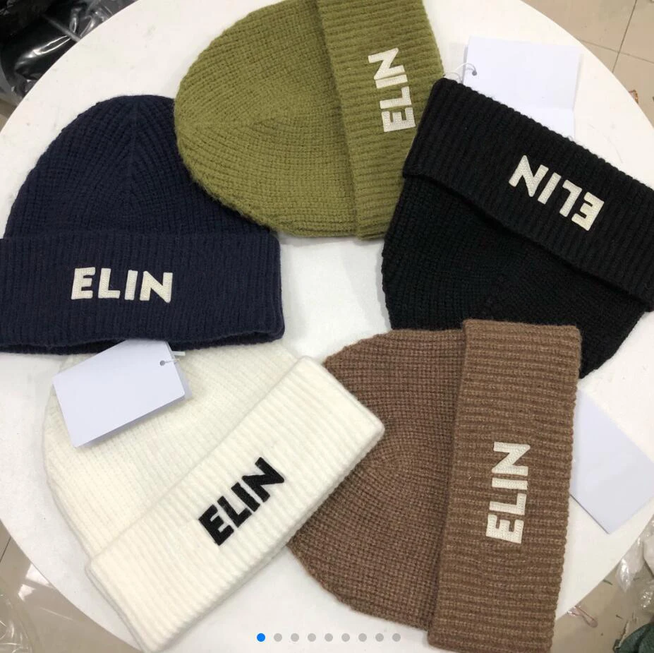 2022 Hot Luxury Women High Quality Knitted Wool Cap Women's Hat with Logo and Tabel Wholesale Droping Shipping
2022 Hot Luxury Women High Quality Knitted Wool Cap Women's Hat with Logo and Tabel Wholesale Droping Shipping