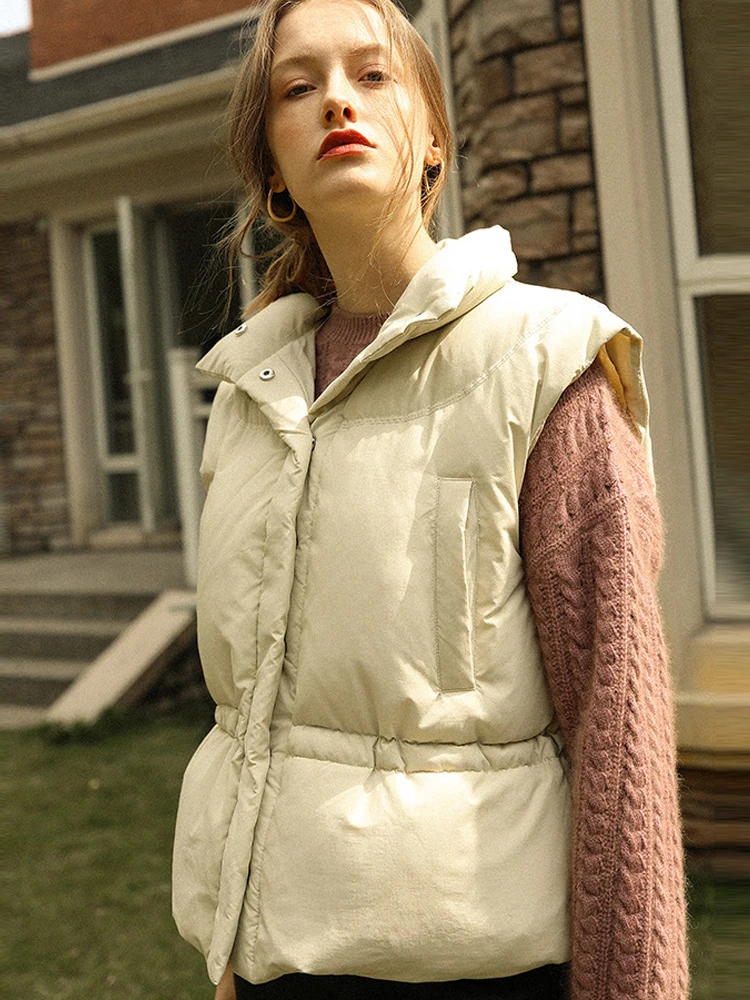2022 New Autumn Winter Women Solid Loose Duck Down Vest Drawstring Stand Collar Female Warm Thick Windproof Puffer Waistcoat
2022 New Autumn Winter Women Solid Loose Duck Down Vest Drawstring Stand Collar Female Warm Thick Windproof Puffer Waistcoat