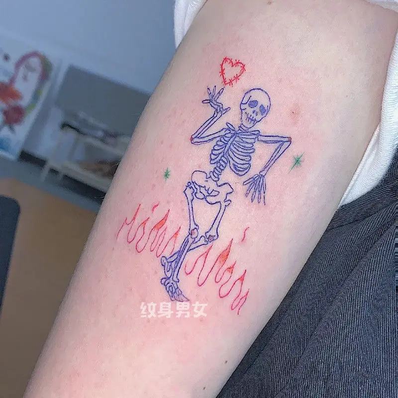 2022 New Trend Hand Painted Blue Flame Skull Line Tattoo Stickers Hot Girl Sweet Cool Y2k Lasting Waterproof Temporary Tattoo
2022 New Trend Hand Painted Blue Flame Skull Line Tattoo Stickers Hot Girl Sweet Cool Y2k Lasting Waterproof Temporary Tattoo