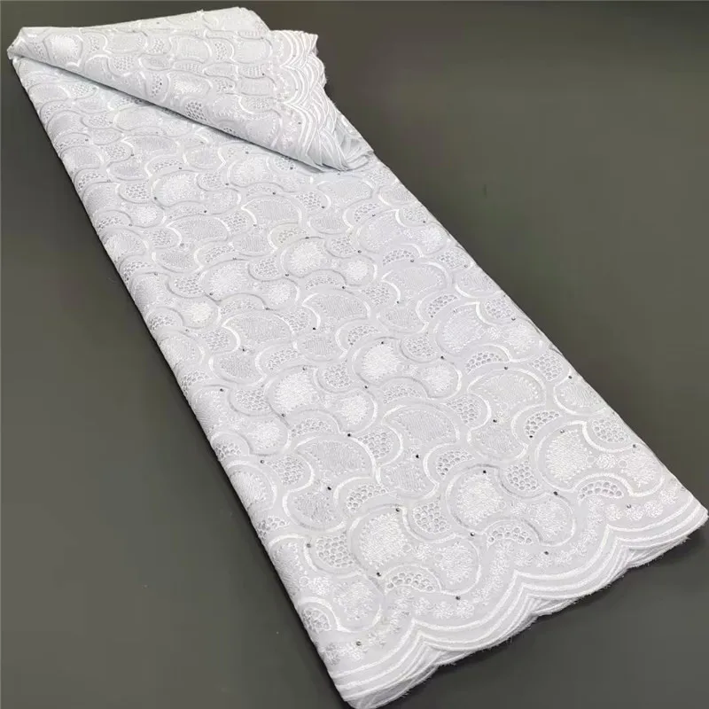 5 yard Swiss lace fabric latest Pure white embroidery African 100% cotton fabrics Swiss voile lace popular Dubai style 1L06013
5 yard Swiss lace fabric latest Pure white embroidery African 100% cotton fabrics Swiss voile lace popular Dubai style 1L06013
