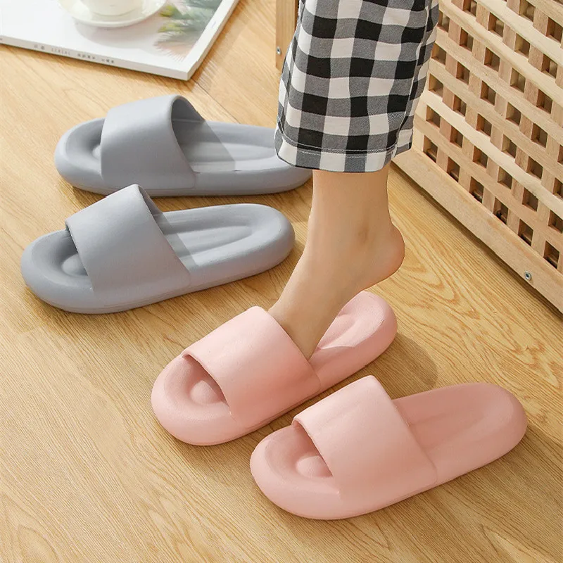 Summer Women Men Slipper Casual Sandals Couples Outdoor Beach Slides EVA Thick Platform Soft Sole Non-slip Flip Flops Home Shoes
Summer Women Men Slipper Casual Sandals Couples Outdoor Beach Slides EVA Thick Platform Soft Sole Non-slip Flip Flops Home Shoes