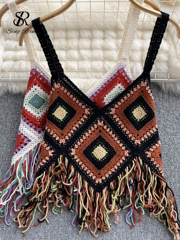 LIRUICHENG Tassel Plaid Women Camisole Summer 2023 Fashion Strap Casual V Neck Elegant Ladies Knitted Slim Tank Top
LIRUICHENG Tassel Plaid Women Camisole Summer 2023 Fashion Strap Casual V Neck Elegant Ladies Knitted Slim Tank Top
