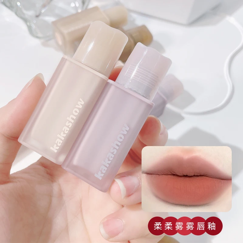 Soft Matte Lip Cream Lightweight Liquid Lipstick Satin-Finish Full Coverage Lip Color Pigmented Lip Stain for Cheek and Lip Tint
Soft Matte Lip Cream Lightweight Liquid Lipstick Satin-Finish Full Coverage Lip Color Pigmented Lip Stain for Cheek and Lip Tint