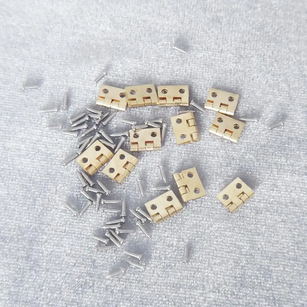 1 Set Cabinet Hinges Small DIY Square Closet Hinges Lightweight Flexible Screw
1 Set Cabinet Hinges Small DIY Square Closet Hinges Lightweight Flexible Screw