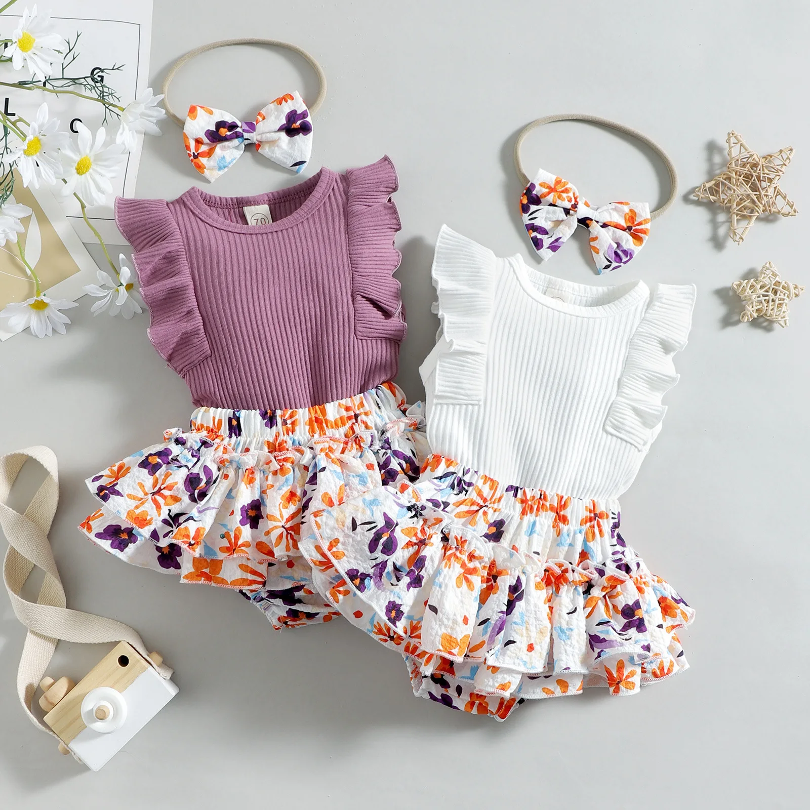 Baby Girl Clothes Toddler Summer Clothing Sets Infant Solid Ruffle Bodysuit + Floral Shorts 2pcs Set Children Casual Outfits
Baby Girl Clothes Toddler Summer Clothing Sets Infant Solid Ruffle Bodysuit + Floral Shorts 2pcs Set Children Casual Outfits