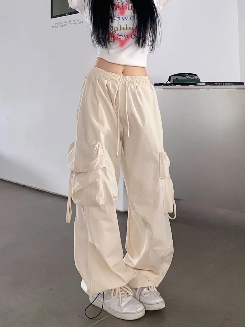 Y2k Baggy Cargo Pants Women Harajuku Retro Solid Oversize Wide Leg Pants Casual High Waist Pockets Straight Trousers Streetwear
Y2k Baggy Cargo Pants Women Harajuku Retro Solid Oversize Wide Leg Pants Casual High Waist Pockets Straight Trousers Streetwear