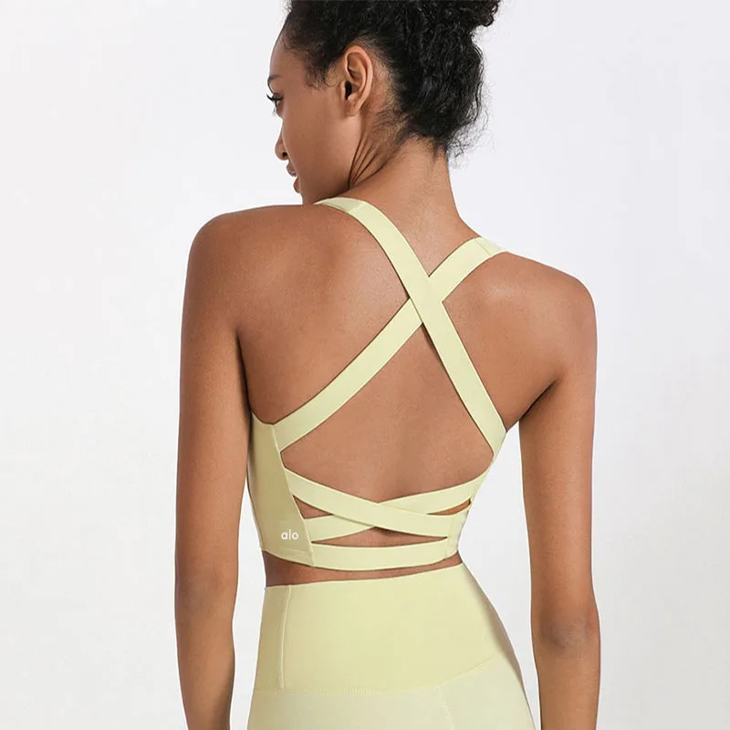 NWT Sports bra Women Crisscross Straps Plain Bra Breathable Sexy Gym Tank Top Thick Material Bodybuilding Bras
NWT Sports bra Women Crisscross Straps Plain Bra Breathable Sexy Gym Tank Top Thick Material Bodybuilding Bras
