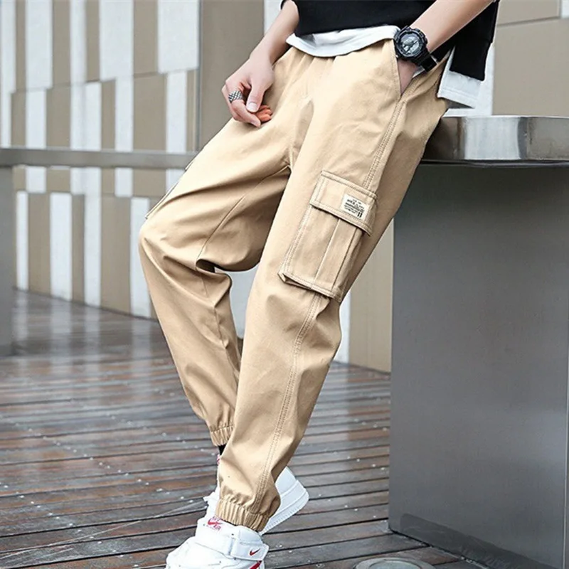 Cargo Pants Men's 2023 New Spring Leggings Korean Multi Pocket Sports Harun Loose Casual Capris
Cargo Pants Men's 2023 New Spring Leggings Korean Multi Pocket Sports Harun Loose Casual Capris