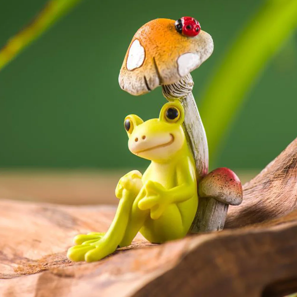 Frog Statue Small Ornament Animal Sculpture Burner Home Desk Decoration Creative Micro Landscape Flower Pot Succulent Pots Decor
Frog Statue Small Ornament Animal Sculpture Burner Home Desk Decoration Creative Micro Landscape Flower Pot Succulent Pots Decor