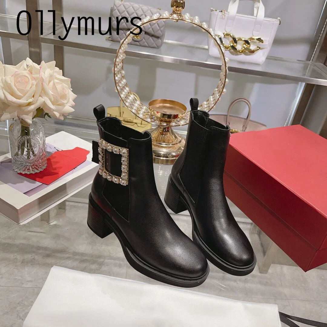 Shoes For Women Genuine Leather Slip On Boots Med Thick Heels Round Toe Ankle Boots Autumn Luxury Designer Shoes
Shoes For Women Genuine Leather Slip On Boots Med Thick Heels Round Toe Ankle Boots Autumn Luxury Designer Shoes