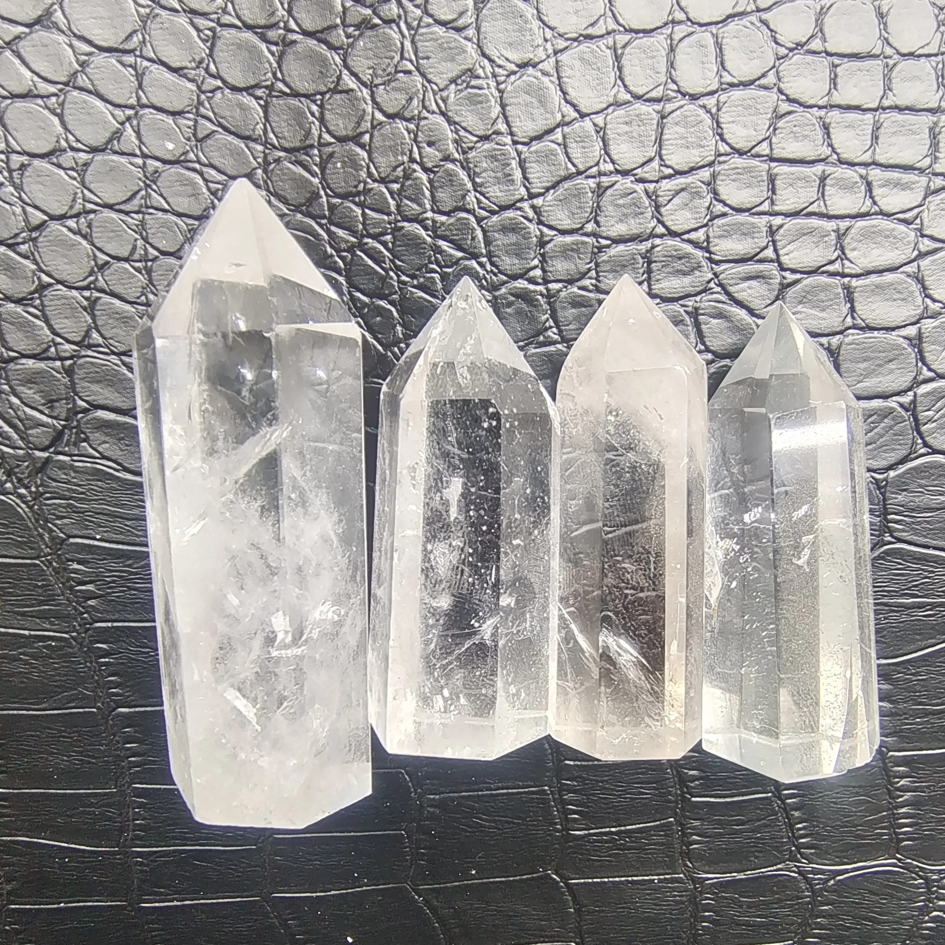 100% Natural Clear Quartz Tower Healing Point Ornaments White Crystal Room Decor Home Decoration Energy Ore Gift
100% Natural Clear Quartz Tower Healing Point Ornaments White Crystal Room Decor Home Decoration Energy Ore Gift