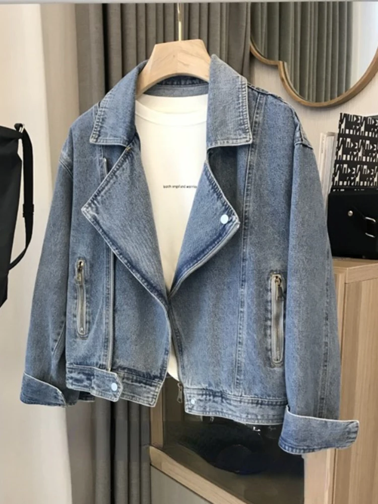 Fitaylor/Новинка; Сезон весна-осень; Женская модная винтажная молния для джинсовой куртки с отворотом; Женская уличная свободная короткая байкерская куртка; Верхняя одежда
Fitaylor/Новинка; Сезон весна-осень; Женская модная винтажная молния для джинсовой куртки с отворотом; Женская уличная свободная короткая байкерская куртка; Верхняя одежда