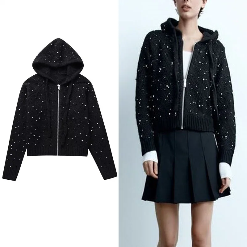 TRAF Women Shiny Knit Jacket Black Long Sleeves Cropped Hooded Jacket 2024 Autumn Women Fashion Zip Casual Cardigan Jacket Coat
TRAF Women Shiny Knit Jacket Black Long Sleeves Cropped Hooded Jacket 2024 Autumn Women Fashion Zip Casual Cardigan Jacket Coat