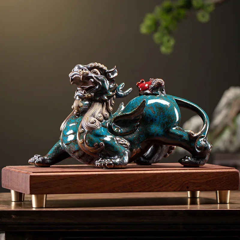 Chinese Lucky Town House Pixiu Ornament of Home Decor Ceramic Pixiu Copper Wood Base Living Room Decoration Desk Ornament Gift
Chinese Lucky Town House Pixiu Ornament of Home Decor Ceramic Pixiu Copper Wood Base Living Room Decoration Desk Ornament Gift