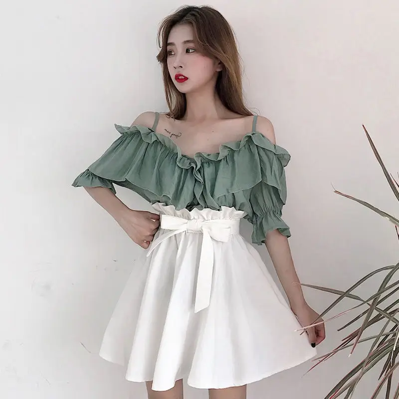 Women's Two Piece Set Fresh Solid Color Off-shoulder Loose Blosue Top + Elastic Waist Mini Skirt Suit Sexy & Club 2 Piece Set
Women's Two Piece Set Fresh Solid Color Off-shoulder Loose Blosue Top + Elastic Waist Mini Skirt Suit Sexy & Club 2 Piece Set