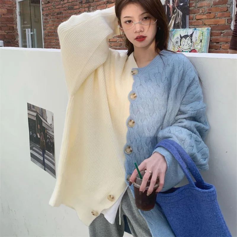 2022 Autumn New Style Irregular Color Matching Sweater Jacket Fashion Loose Blue and White Contrast Color Knitted Sweater Women
2022 Autumn New Style Irregular Color Matching Sweater Jacket Fashion Loose Blue and White Contrast Color Knitted Sweater Women
