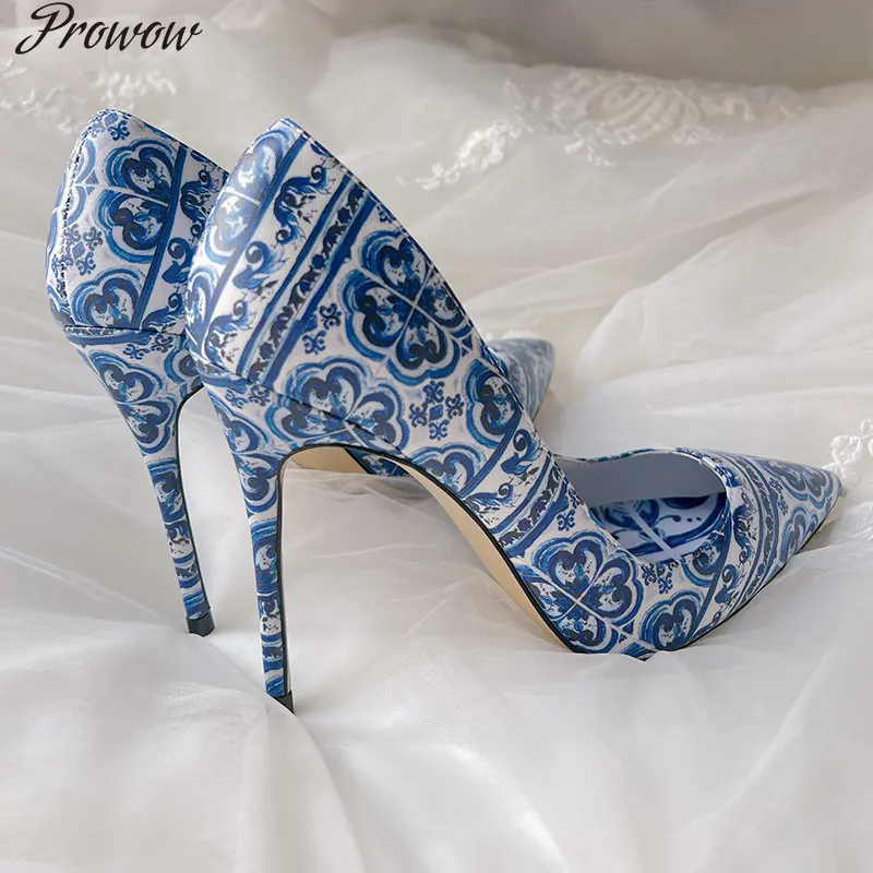 Blue And White Porcelain Print Classics Stiletto Pumps Brand Design Flower Pattern Party Banquet Women‘s Heels Summer
Blue And White Porcelain Print Classics Stiletto Pumps Brand Design Flower Pattern Party Banquet Women‘s Heels Summer