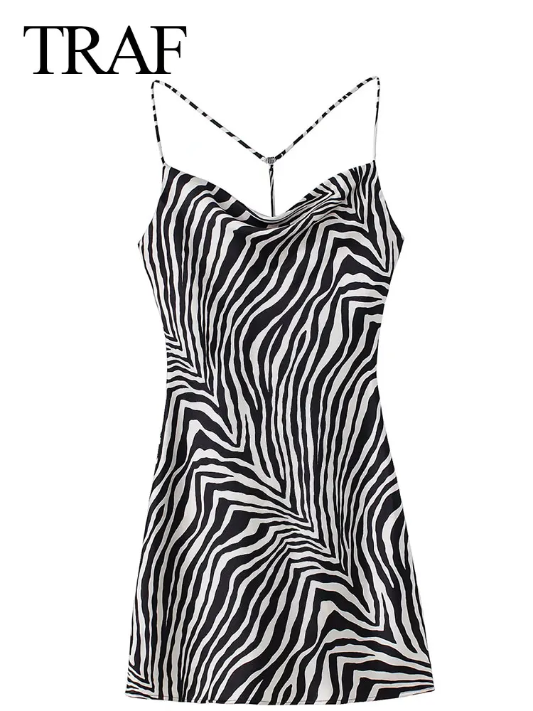 TRAF One Piece Zebra Print Swing Collar Short Lady Dress Fashion Advanced New Sling Halter Backless Women's Clothing Dress 
TRAF One Piece Zebra Print Swing Collar Short Lady Dress Fashion Advanced New Sling Halter Backless Women's Clothing Dress