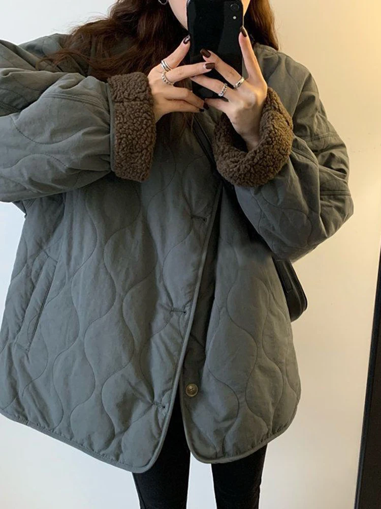 Jyate 2022 Double Sided Wear Jacket Winter Lambswool Warm Retro Women Coat Tops Fashion O-neck Long Sleeve Loose Jacket Female
Jyate 2022 Double Sided Wear Jacket Winter Lambswool Warm Retro Women Coat Tops Fashion O-neck Long Sleeve Loose Jacket Female