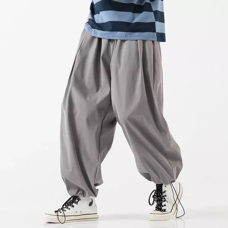 Men's Baggy Jogging Sweatpants Male Crotch Wide Leg Pants Casual Men Trousers Dropshipping 2021 Streetwear Harem Pants
Men's Baggy Jogging Sweatpants Male Crotch Wide Leg Pants Casual Men Trousers Dropshipping 2021 Streetwear Harem Pants