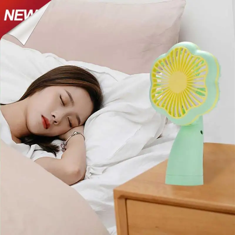 Double Gear Light Led Light Small Fan The New Small Fan Cool Appliances Mini Fan Handheld Usb Cold Fan 1-2 Hours Portable Fan
Double Gear Light Led Light Small Fan The New Small Fan Cool Appliances Mini Fan Handheld Usb Cold Fan 1-2 Hours Portable Fan