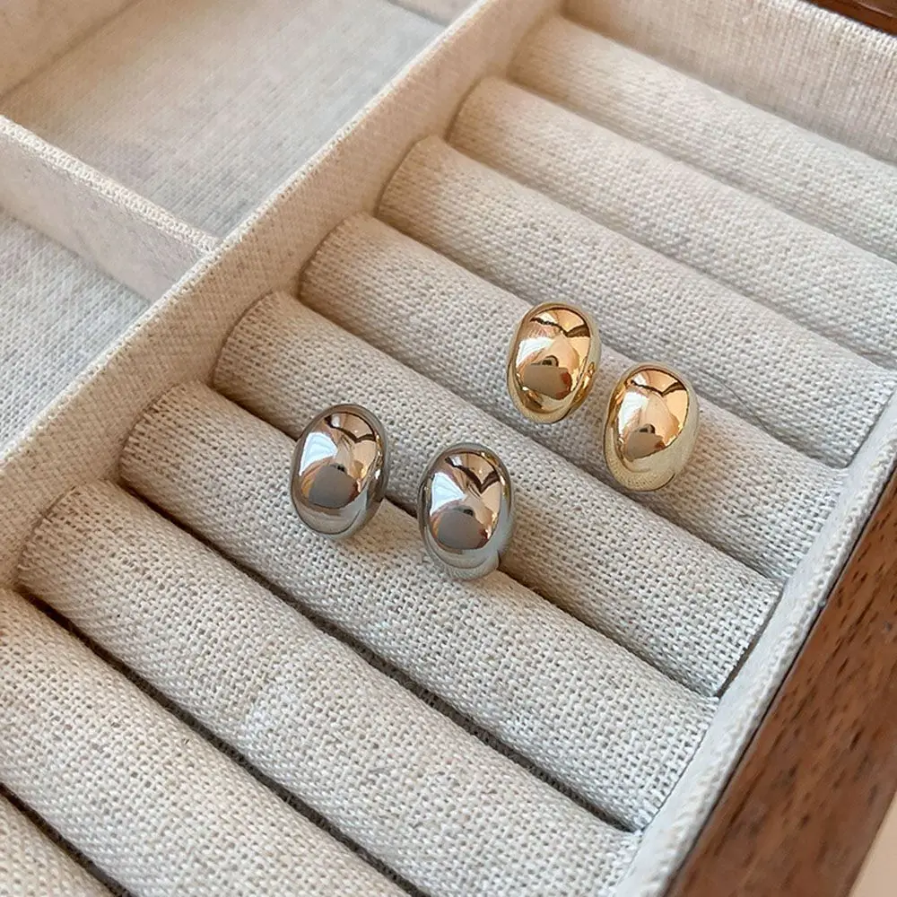 Luxury Peas Stud Earrings Women Simple Classic Copper Alloy Gold Color Metal Arc Drop Earrings Mini Daily Decoration Jewelry
Luxury Peas Stud Earrings Women Simple Classic Copper Alloy Gold Color Metal Arc Drop Earrings Mini Daily Decoration Jewelry