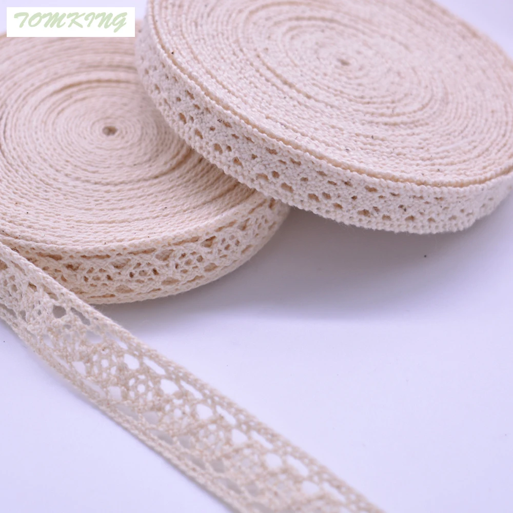 10yd/lot high quality beige white lace fabric ribbon cotton lace trim sewing material for garment accessories DIY
10yd/lot high quality beige white lace fabric ribbon cotton lace trim sewing material for garment accessories DIY