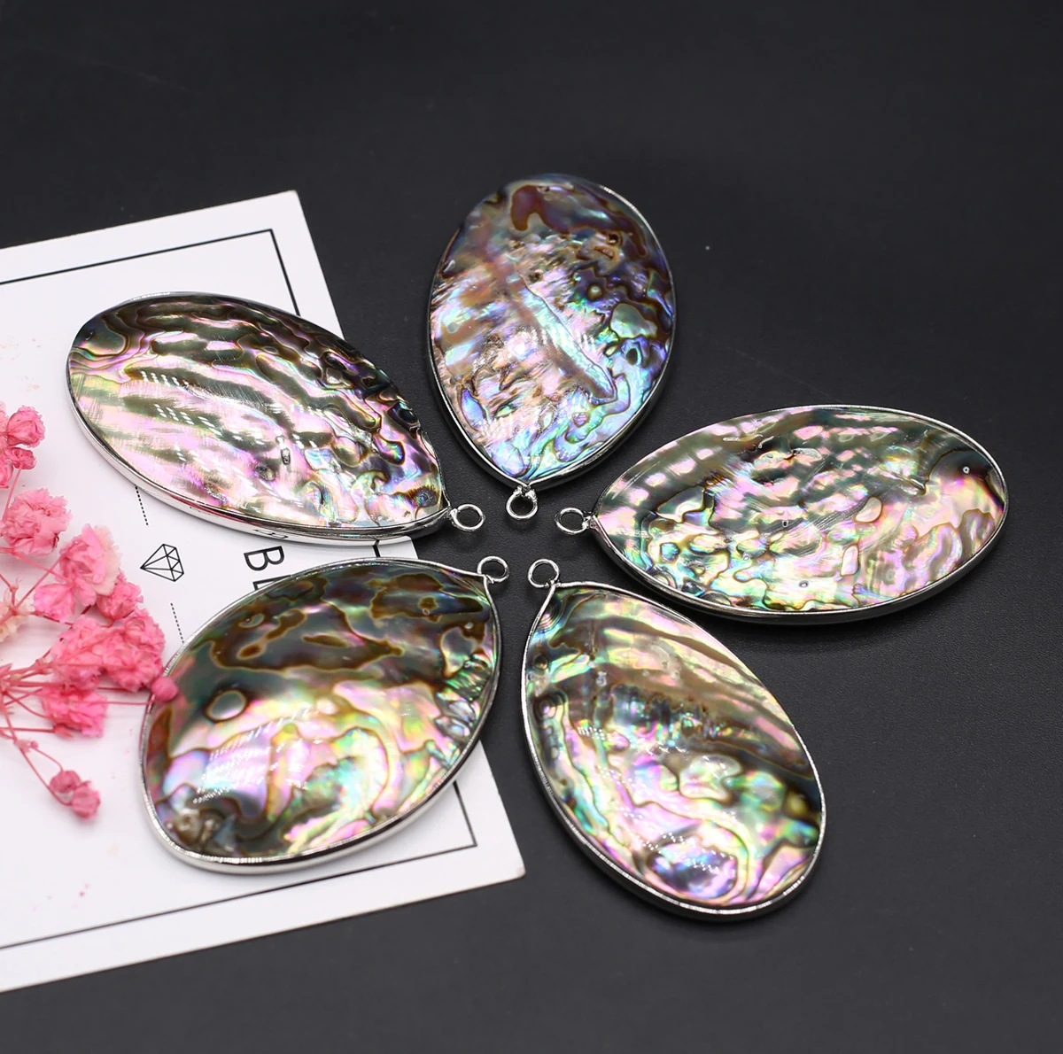 Natural Abalone Shell Pendant Oval Shape Natural Shell Pendant Charms for Making DIY Jewerly Necklace Party Gift 32x52mm
Natural Abalone Shell Pendant Oval Shape Natural Shell Pendant Charms for Making DIY Jewerly Necklace Party Gift 32x52mm
