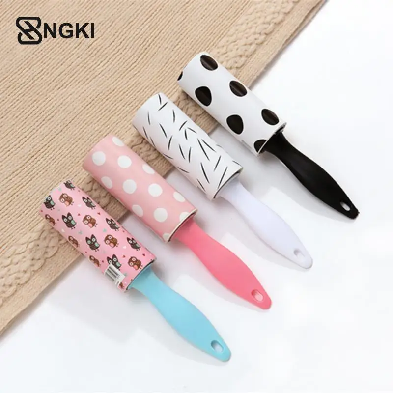 1pcs Dust Cleaner Clothes Coat Sticky Lint Roller Portable Cleaning Device Tear-out Sticky Paper Roller Mini Clothes Sticky Hair
1pcs Dust Cleaner Clothes Coat Sticky Lint Roller Portable Cleaning Device Tear-out Sticky Paper Roller Mini Clothes Sticky Hair