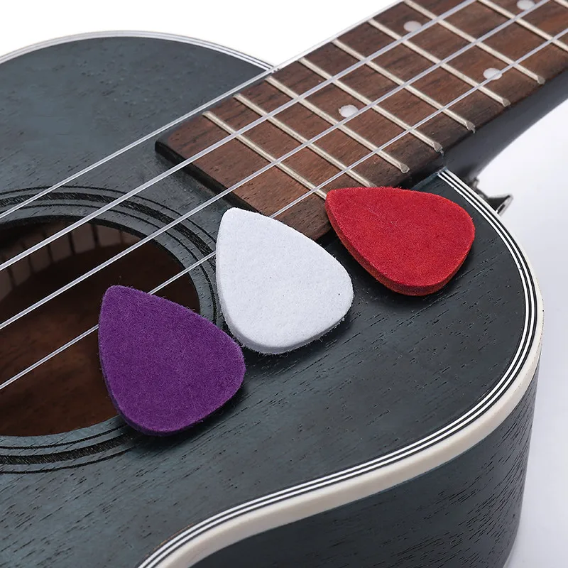 5pcs Guitar Pick Non-slip Soft Felt Ukulele Random Color Pick Pack Ukulele Accessories
5pcs Guitar Pick Non-slip Soft Felt Ukulele Random Color Pick Pack Ukulele Accessories