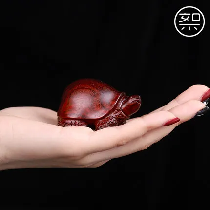 Exquisite Antique Small Leaf Red Sandalwood Men's Gourd Ruyi Bamboo Fujia World Portable Pendant
Exquisite Antique Small Leaf Red Sandalwood Men's Gourd Ruyi Bamboo Fujia World Portable Pendant