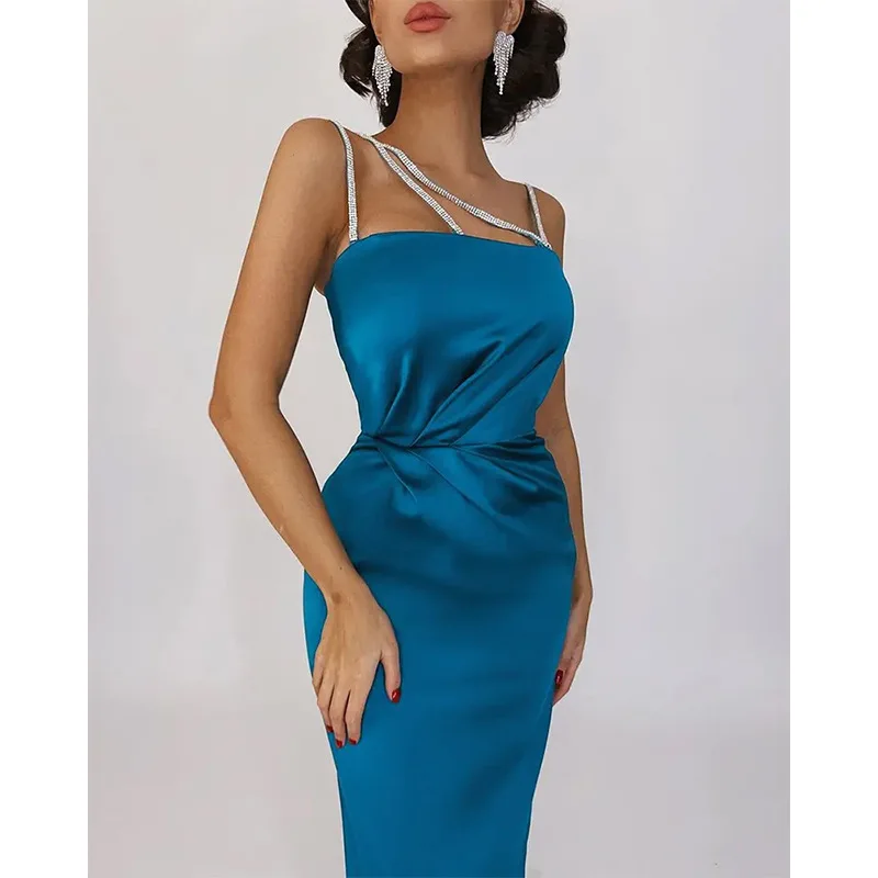2023 Sexy Women's Long Dress with Irregular Shoulder Straps, Wrinkled Waist, Hip Wrap Dress
2023 Sexy Women's Long Dress with Irregular Shoulder Straps, Wrinkled Waist, Hip Wrap Dress