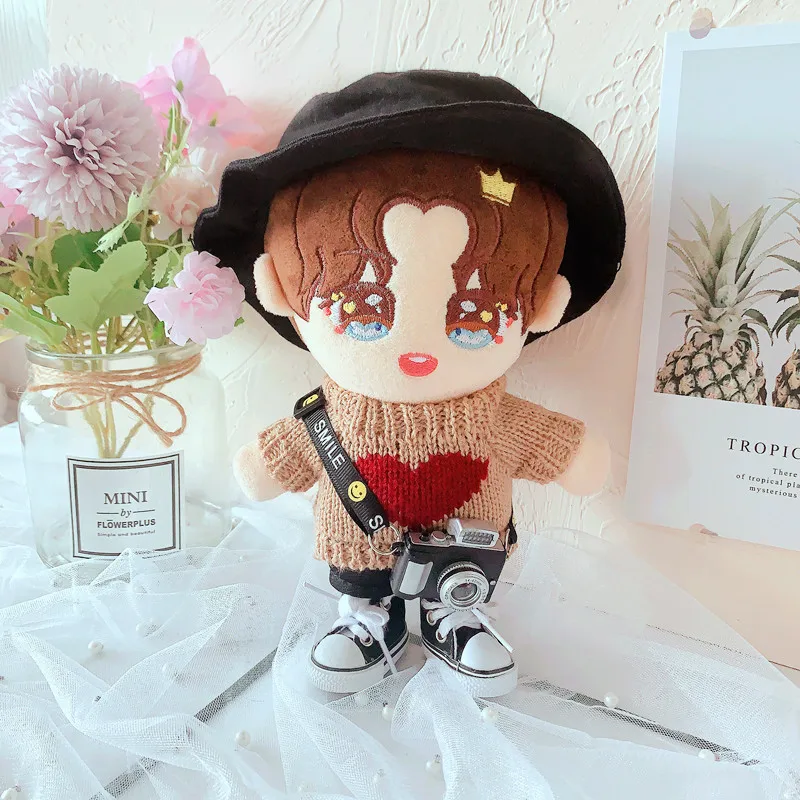 Doll Clothes 20cm Idol Dolls Accessories Plush Doll's camera Satchel bag sweater pants suit Stuffed Toys for Korea Kpop EXO Doll
Doll Clothes 20cm Idol Dolls Accessories Plush Doll's camera Satchel bag sweater pants suit Stuffed Toys for Korea Kpop EXO Doll