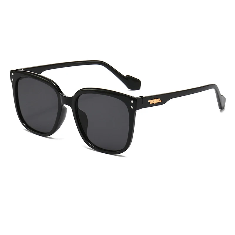 Rice Nail Gradient Oval Frame Sunglasses For Men Women Fashion Elegant Retro Ladies Male Driving Transparent Sun Glasses Eyewear
Rice Nail Gradient Oval Frame Sunglasses For Men Women Fashion Elegant Retro Ladies Male Driving Transparent Sun Glasses Eyewear