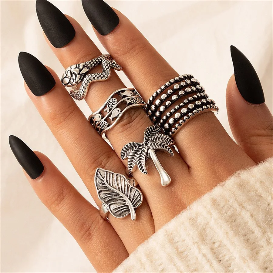 NewVintage Gothic Hip hop letter Butterfly Angle Flower Multi Element Ring Set For Women Men Retro Personality Finger Ring Gifts
NewVintage Gothic Hip hop letter Butterfly Angle Flower Multi Element Ring Set For Women Men Retro Personality Finger Ring Gifts