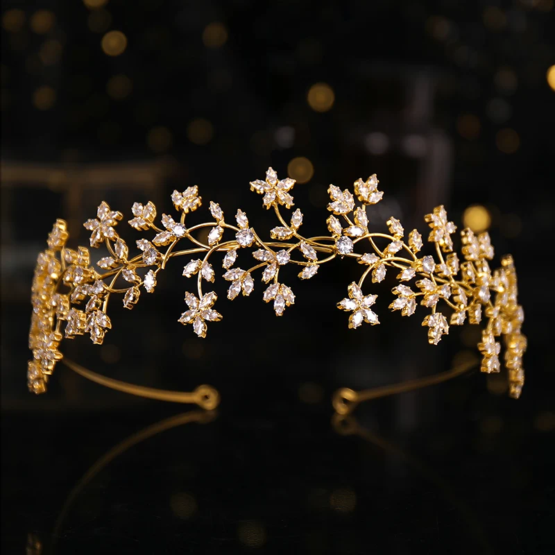 Golden Tiara Hairband Zircon Rhinestone Leaf Hair Accessories Bride Wedding Accessories Luxury Headband Hair Hoop Tiara Headpiec
Golden Tiara Hairband Zircon Rhinestone Leaf Hair Accessories Bride Wedding Accessories Luxury Headband Hair Hoop Tiara Headpiec