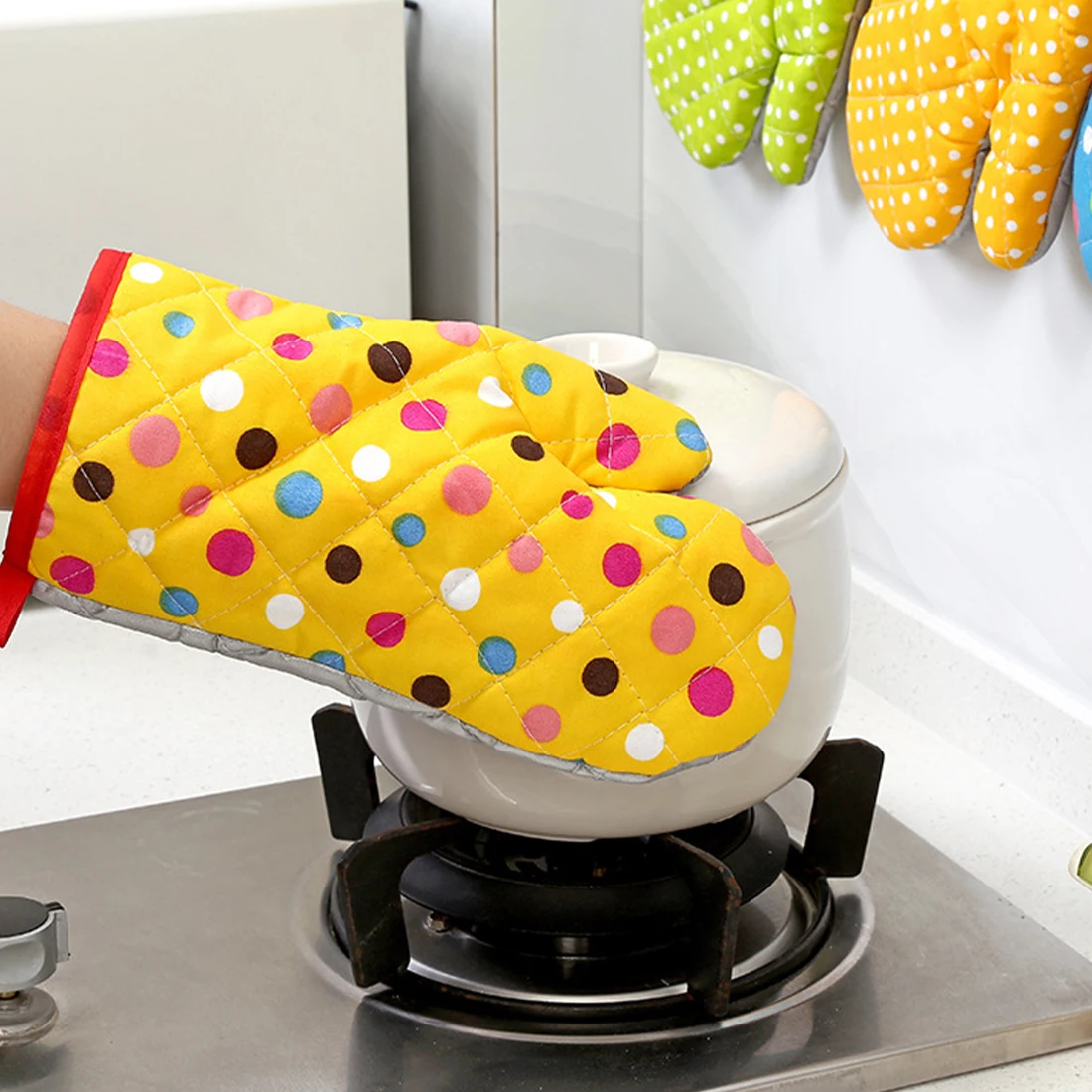 Single Oven Gloves Silicone Gloves High Temperature Resistant Anti-burn And Non-slip Kitchen Microwave Baking Dessert Tools
Single Oven Gloves Silicone Gloves High Temperature Resistant Anti-burn And Non-slip Kitchen Microwave Baking Dessert Tools