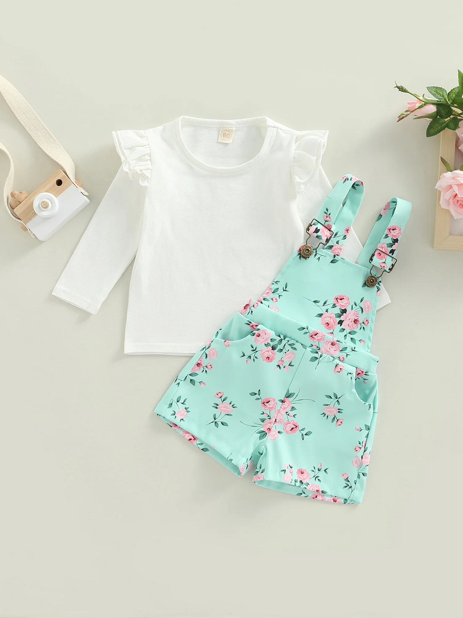 Cute Infant Girl Jumpsuit Set with Ruffled Sleeveless Romper and Matching Floral Shorts - Adorable Summer Outfit with Handy
Cute Infant Girl Jumpsuit Set with Ruffled Sleeveless Romper and Matching Floral Shorts - Adorable Summer Outfit with Handy