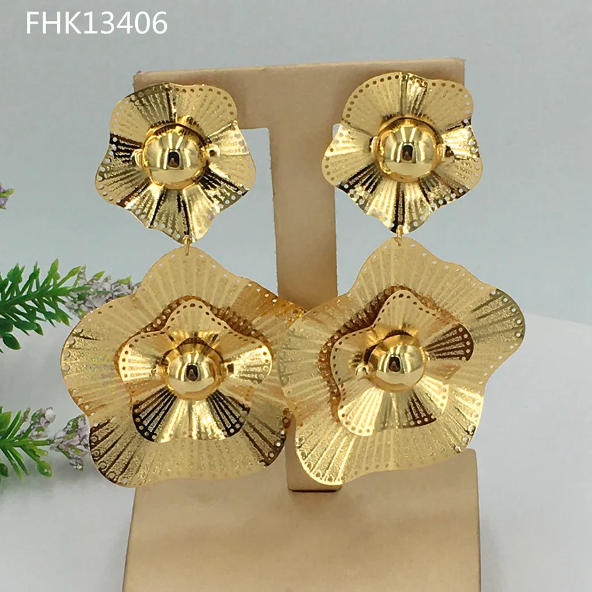 Yuminglai Fashionable Dubai Jewelry Accessories classic elegance high quality large drop Earrings for ladies Long earri FHK13406
Yuminglai Fashionable Dubai Jewelry Accessories classic elegance high quality large drop Earrings for ladies Long earri FHK13406