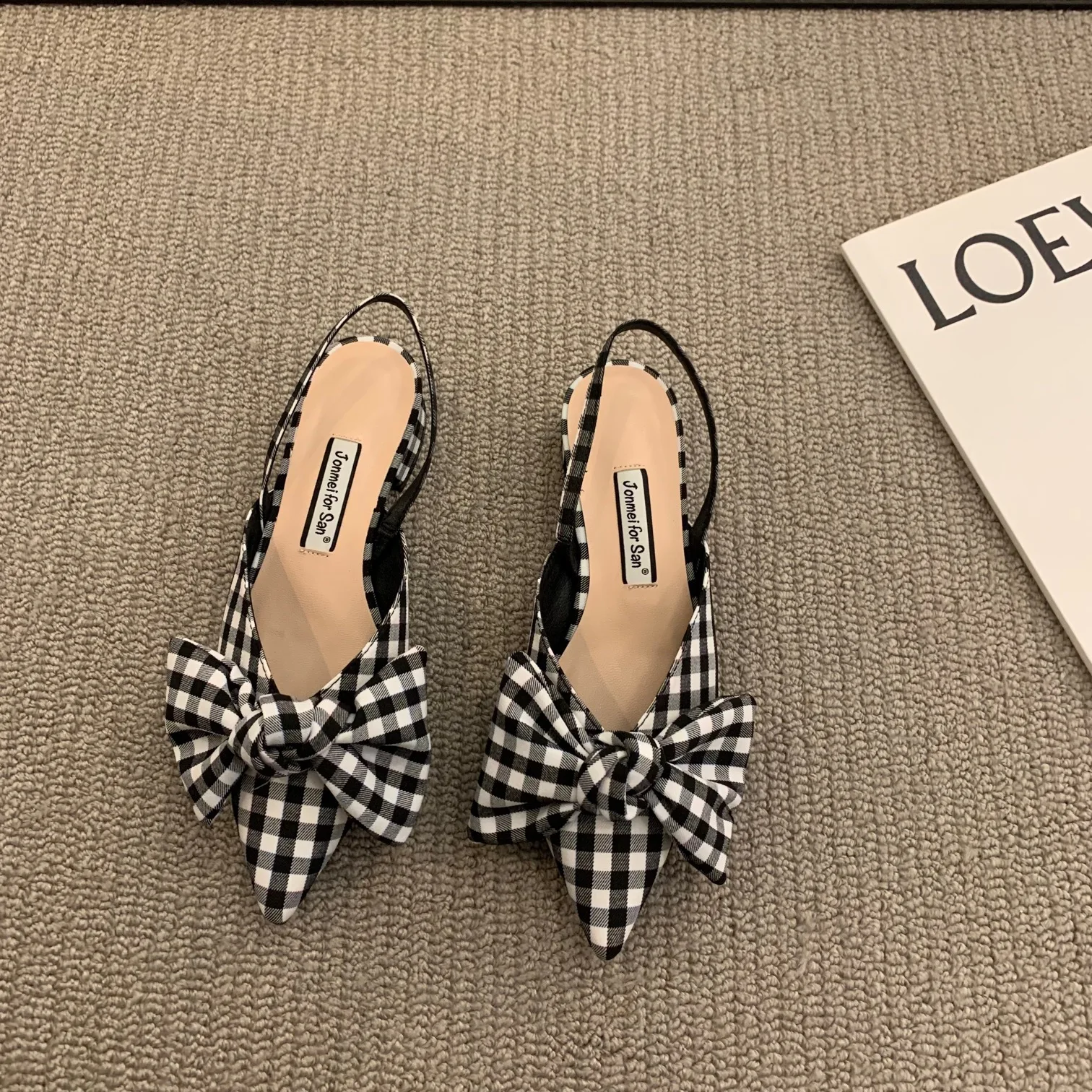 Bow Sandals Women 2022 Summer Pointed Low Heel Sandals Women Fashion Baotou Thin Strap Sandals High Heels Sandalias De Mujer
Bow Sandals Women 2022 Summer Pointed Low Heel Sandals Women Fashion Baotou Thin Strap Sandals High Heels Sandalias De Mujer