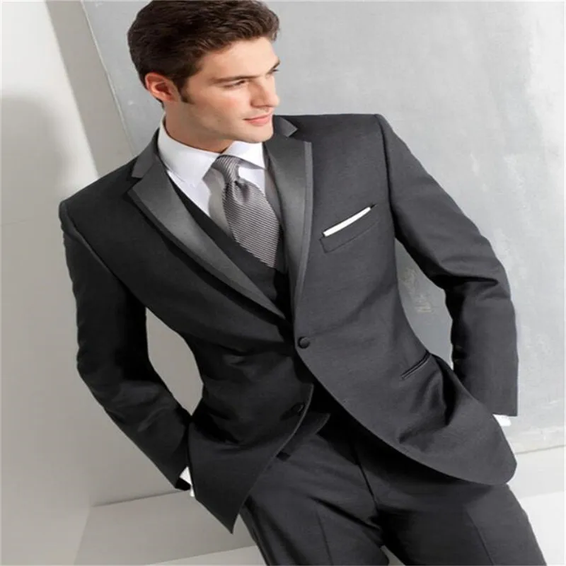 Wedding Best Man Blazer Men Suit New Style Groomsmen Shawl Lapel Groom Tuxedos Red/white/black Jacket Pants Vest
Wedding Best Man Blazer Men Suit New Style Groomsmen Shawl Lapel Groom Tuxedos Red/white/black Jacket Pants Vest